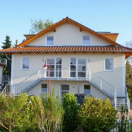 Bernstein-villa Dg 6 * Heringsdorf (Usedom)