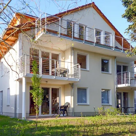 Bernstein-villa Dg 6 *